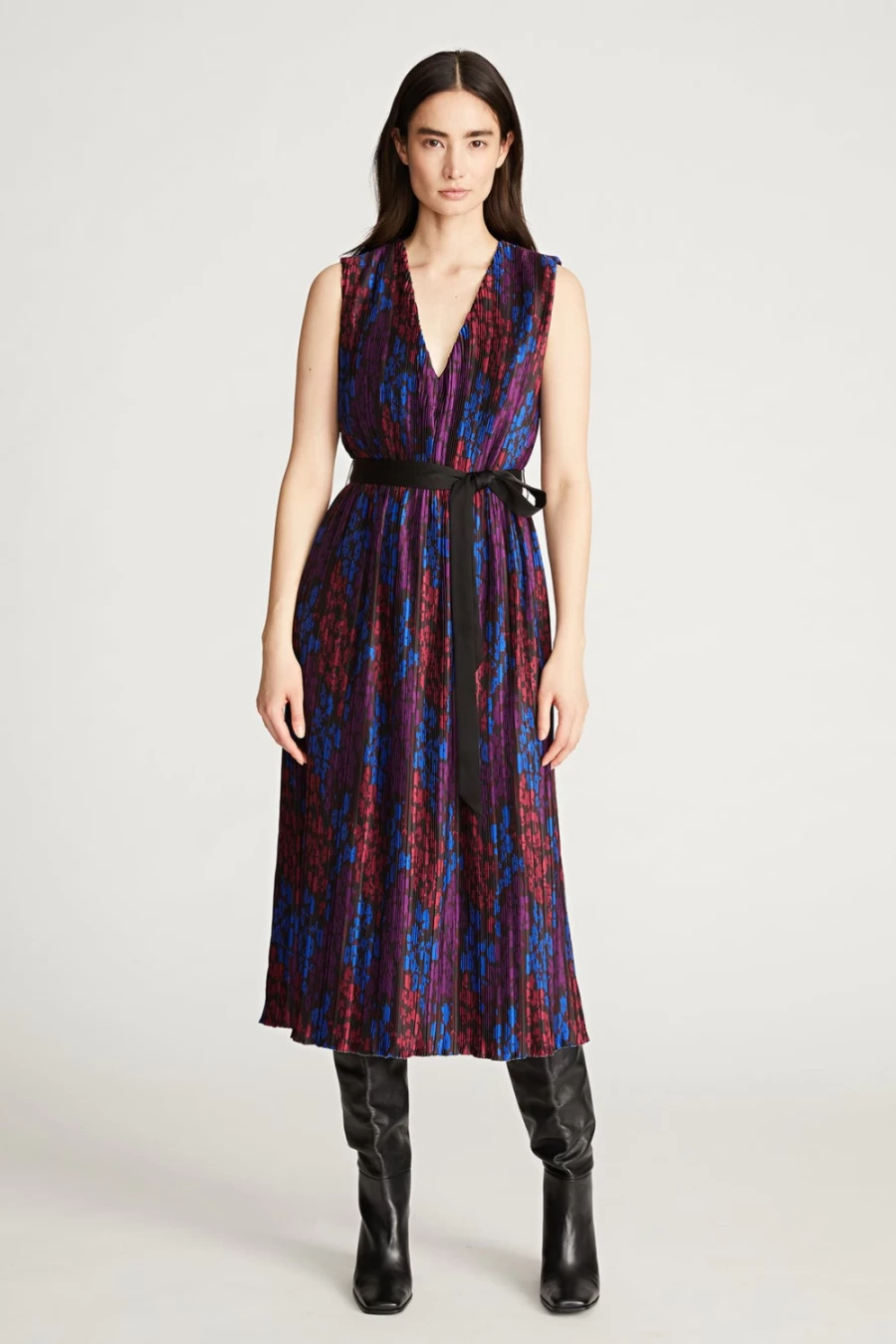HALSTON Kieran Pleated Print Dress - Elegant Flowy Women's Fashion