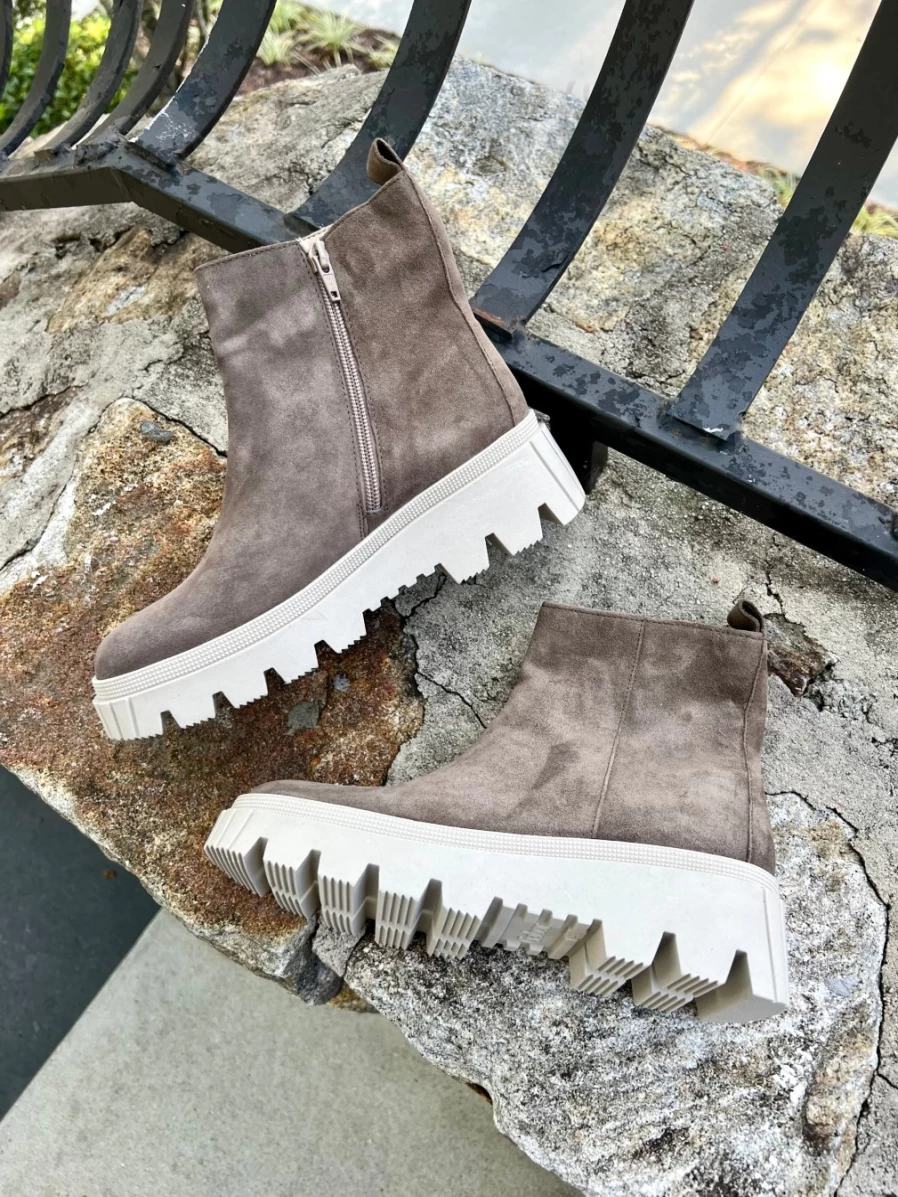 GABOR Grey Mohair Boots for Women - Comfortable Winter Ankle Boots with Soft Wool