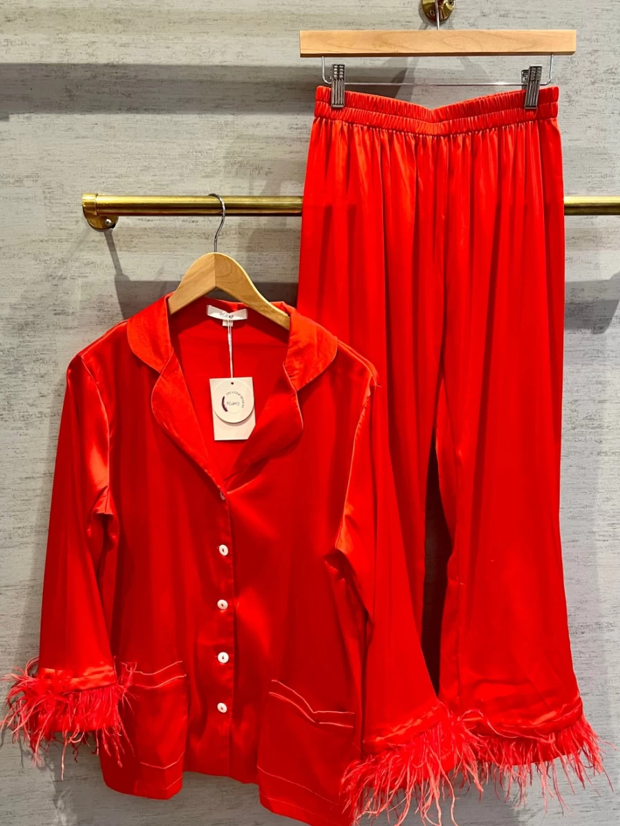 "Plume Red Feather Satin Pajamas for Women - Luxurious Comfort Sleepwear"