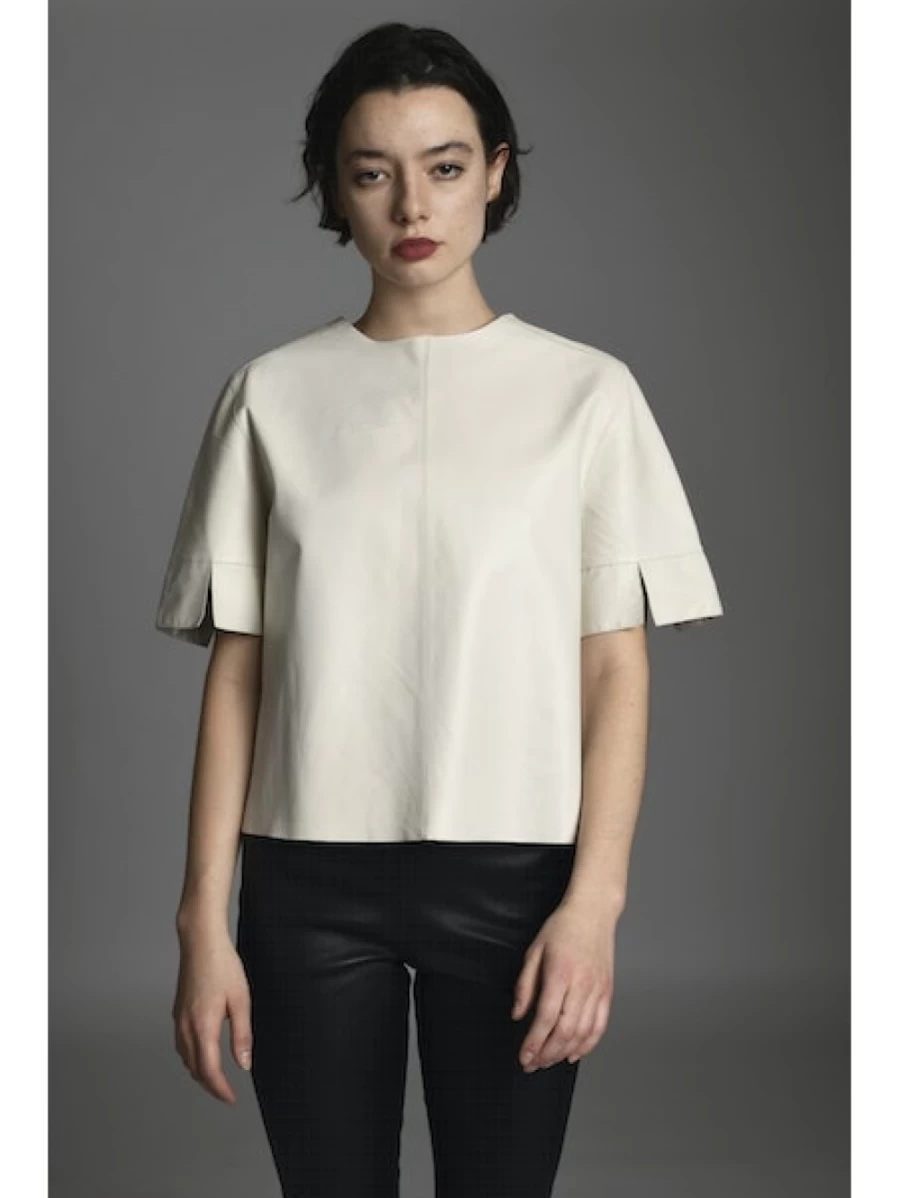 "JAKETT Off White Leather T-Shirt - Premium Men's Fashion Top"