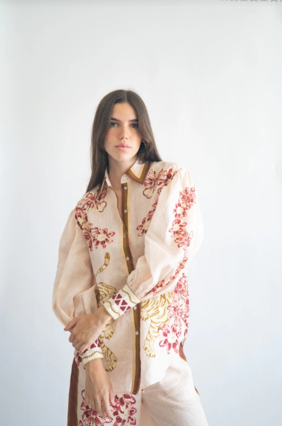 LAS SURENAS Beige Tiger Print Shirt - Floral Design Women's Top