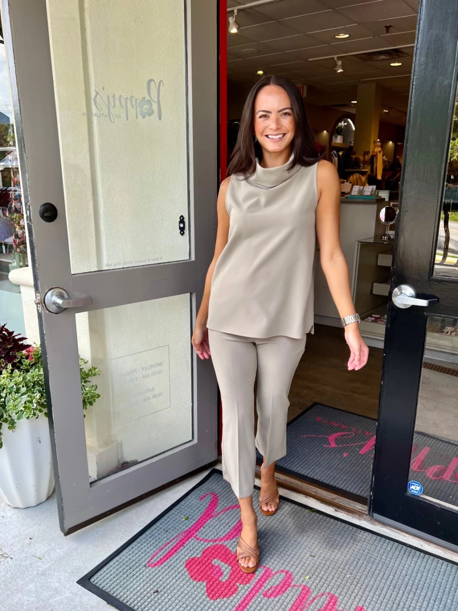 "ESTELLE AND FINN Khaki High-Waisted Cropped Flare Pants for Women"